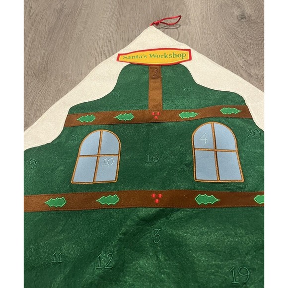 Hallmark Keepsake Hanging Santa's Workshop Xmas Countdown Felt Advent Calendar - Picture 2 of 6